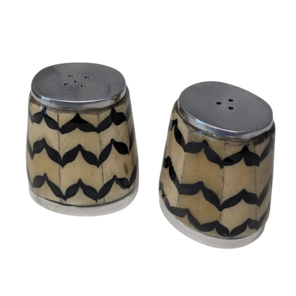 Williams Sonoma Chevron Bone Salt and Pepper Shakers Black Beige - Picture 2 of 11